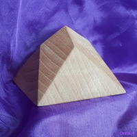 Golden Kite Pyramid